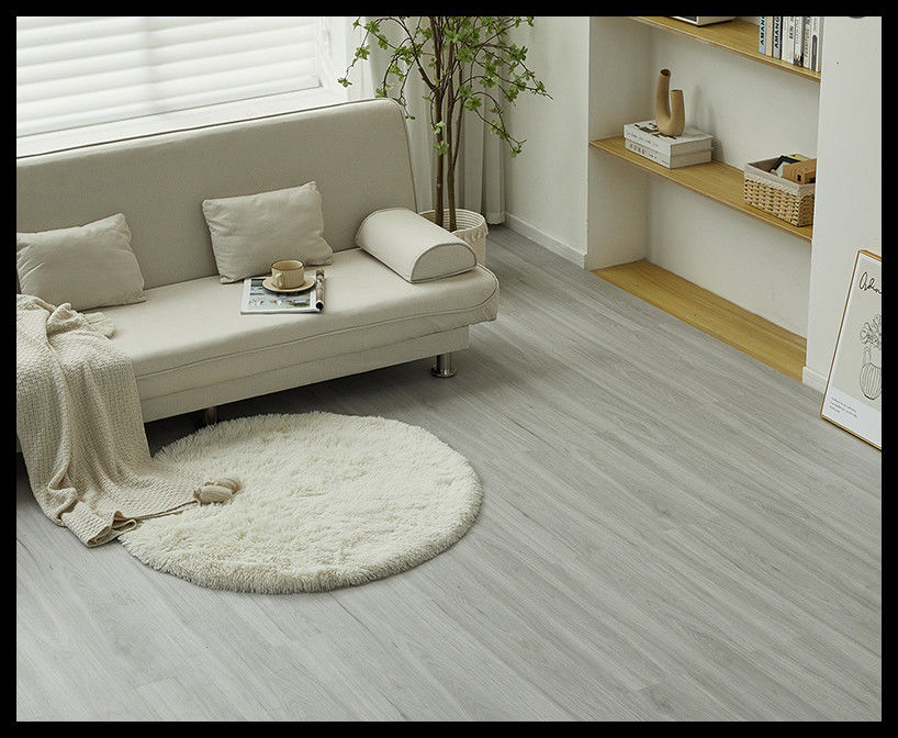 Capa de desgaste 0,07 mm/0,15 mm Capa superior de suelo LVT borde liso y recto