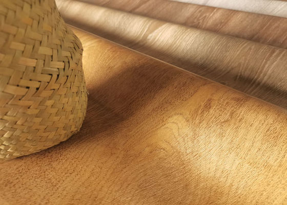 Película del piso del PVC de madera de pino como capa impresa para el piso del proceso estadístico respetuoso del medio ambiente